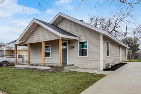 1212 E Annie Street Fort Worth TX 76104