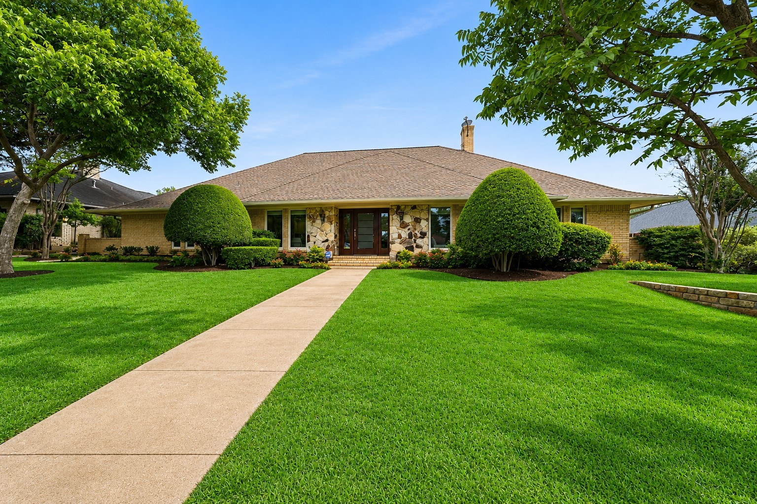 4359 Shady Bend Drive Dallas TX 75244