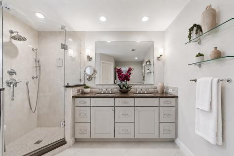 4359 Shady Bend Drive Dallas TX 75244