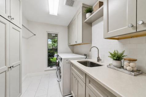 4359 Shady Bend Drive Dallas TX 75244