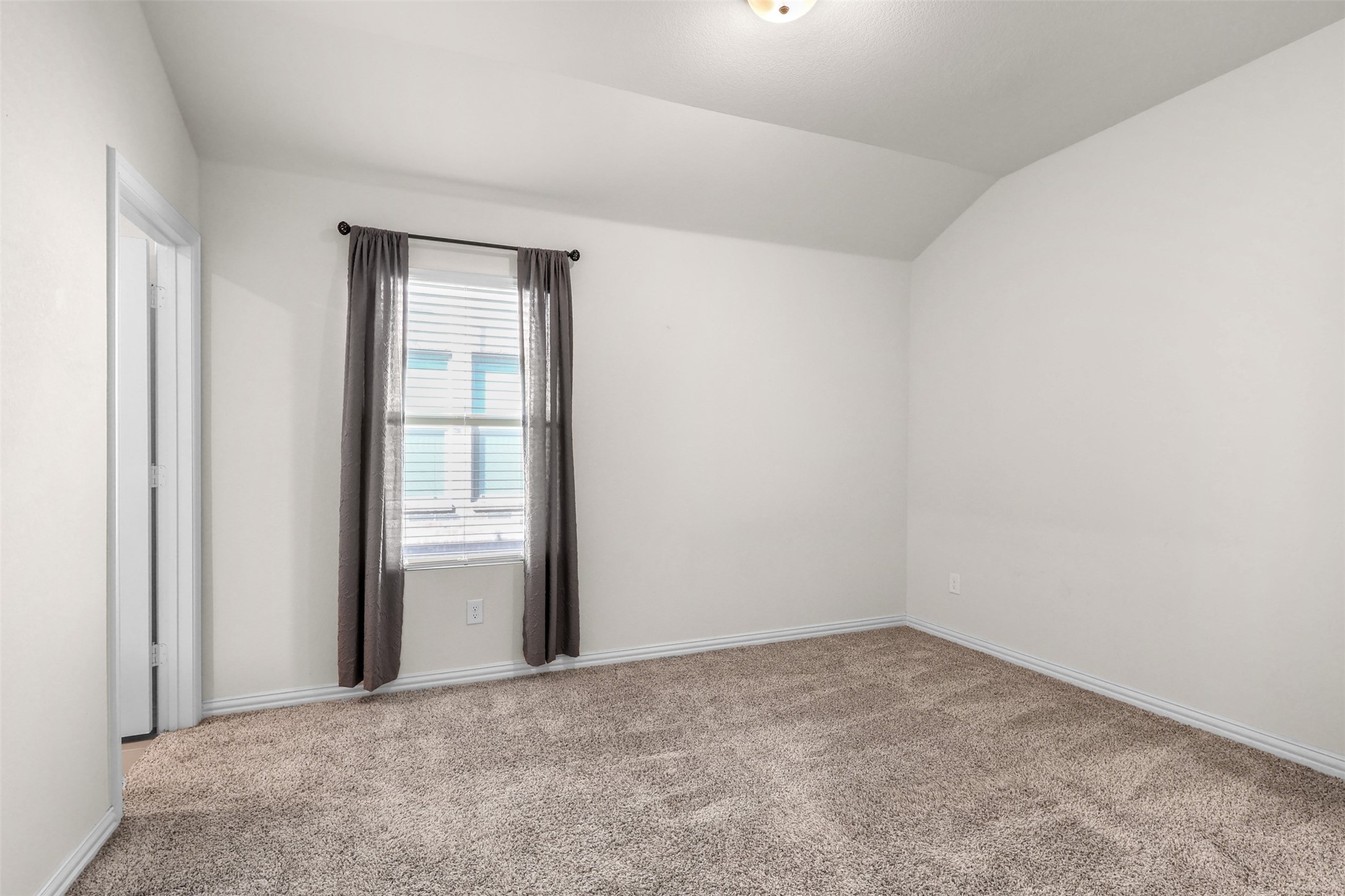 3505 Kingsview Drive Denton TX 76207