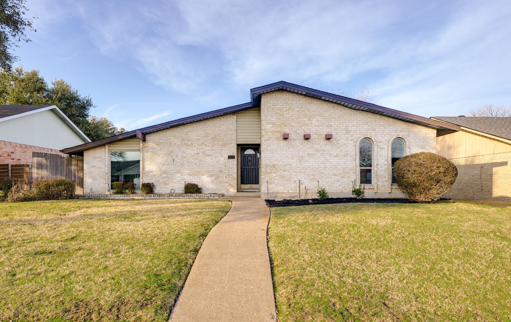 3301 Russwood Lane Garland TX 75044