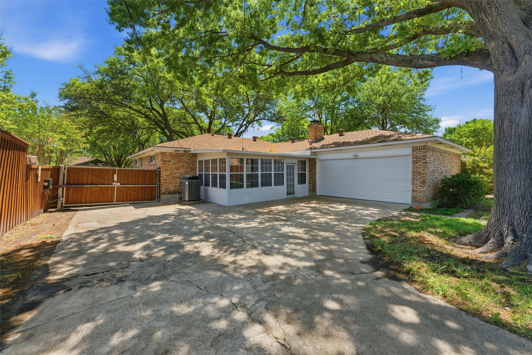 8415 Sweetwater Drive Dallas TX 75228