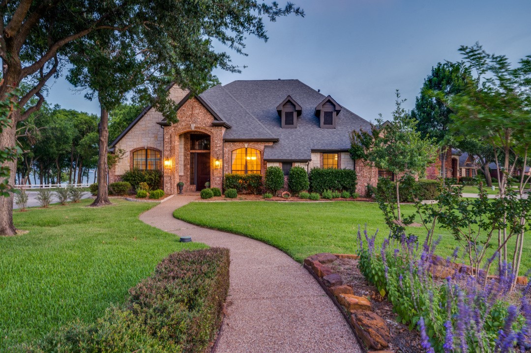 730 Peninsula Bend Shady Shores TX 76208
