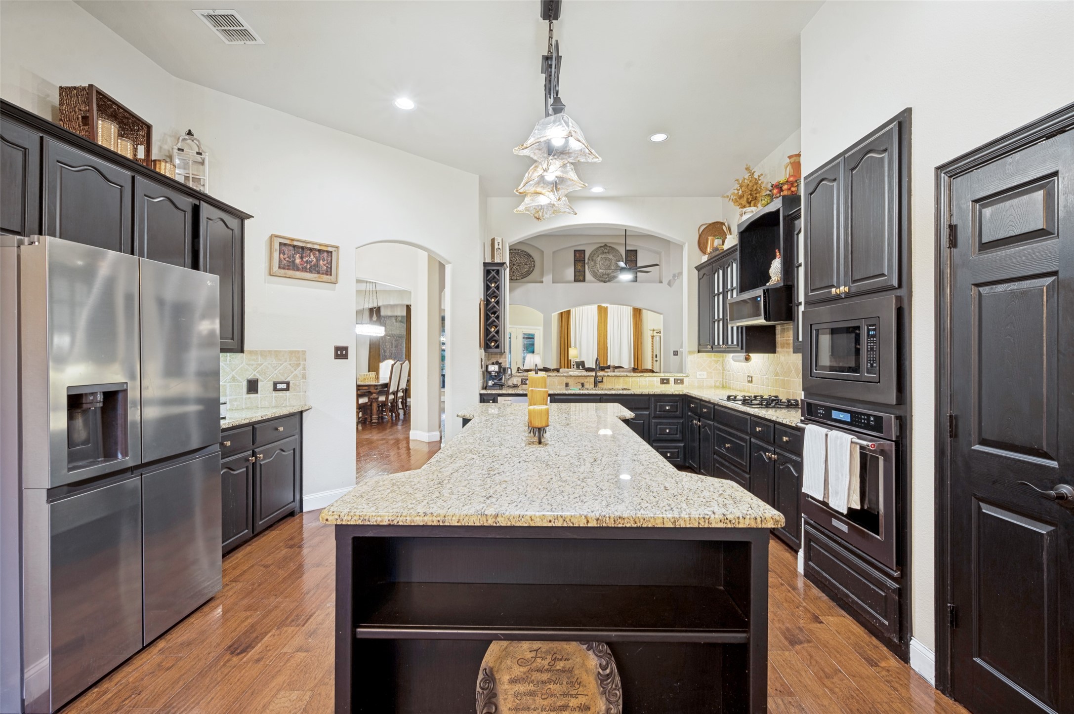 730 Peninsula Bend Shady Shores TX 76208