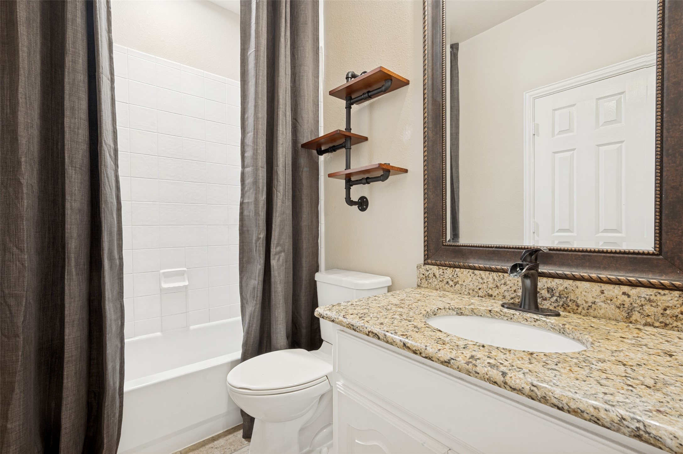 730 Peninsula Bend Shady Shores TX 76208