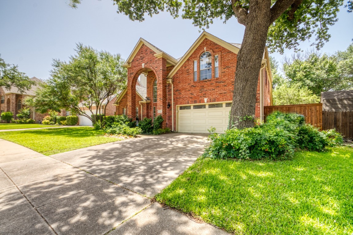 2521 Amber Lane Flower Mound TX 75028