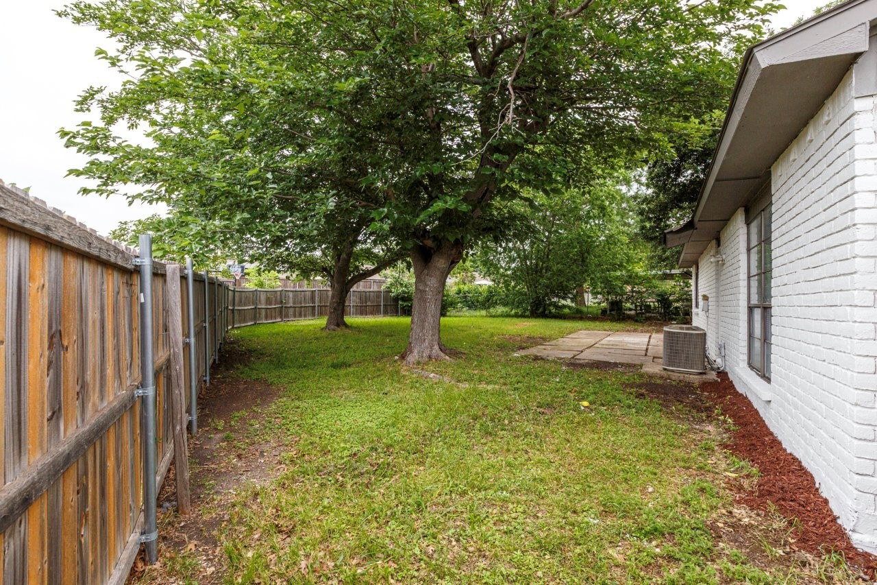 409 Rockcrest Drive Mesquite TX 75150