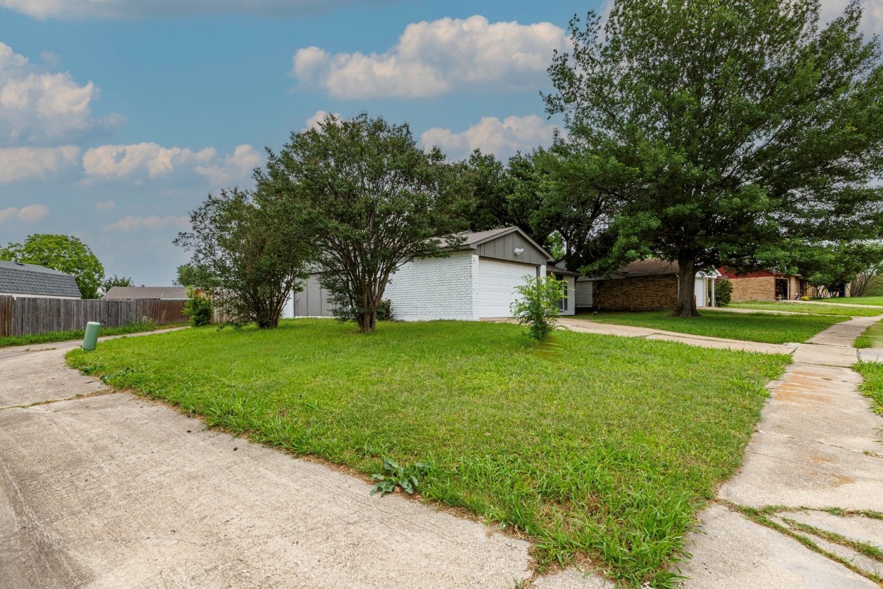 409 Rockcrest Drive Mesquite TX 75150