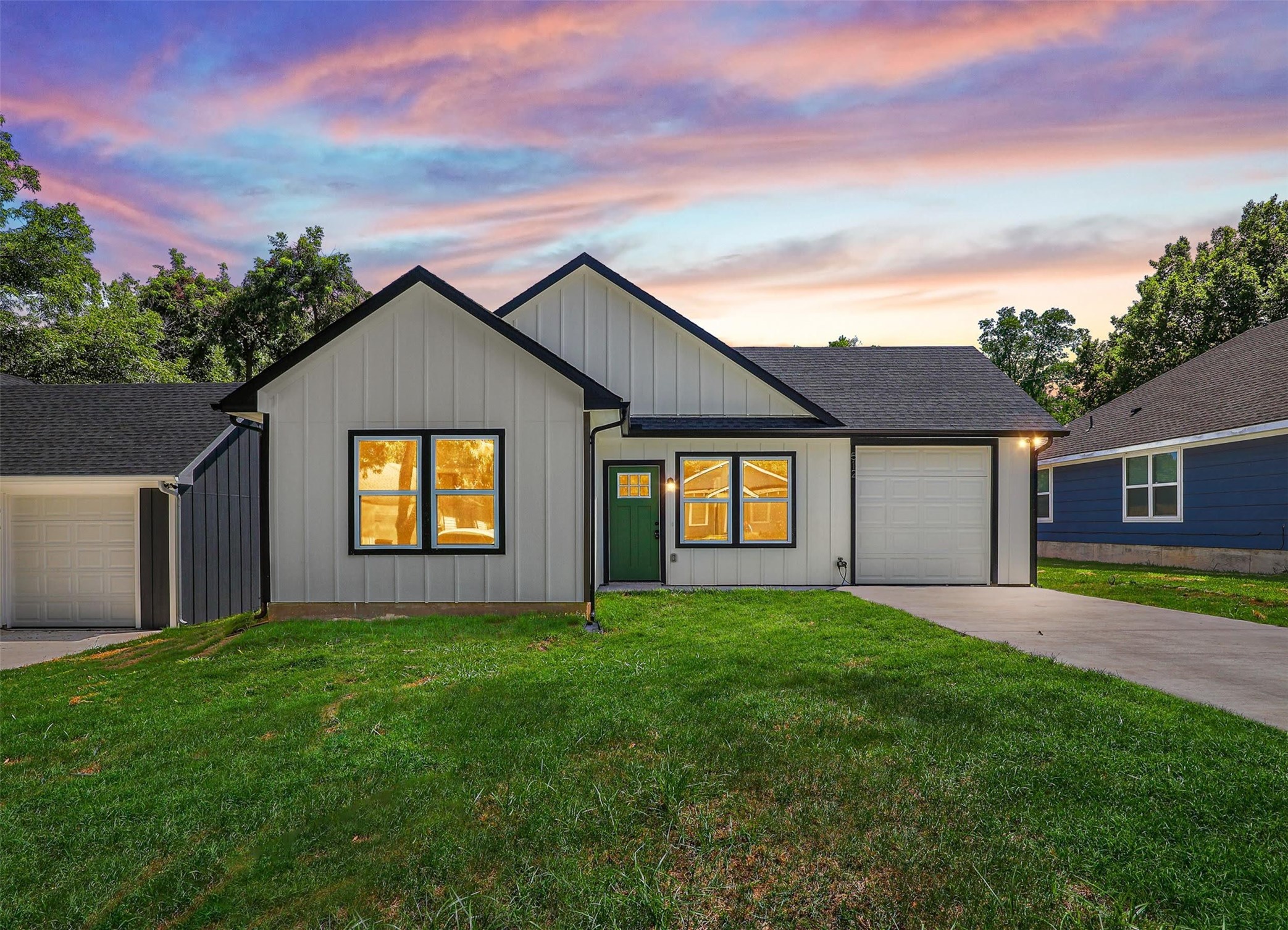 512 E Heron Street Denison TX 75021