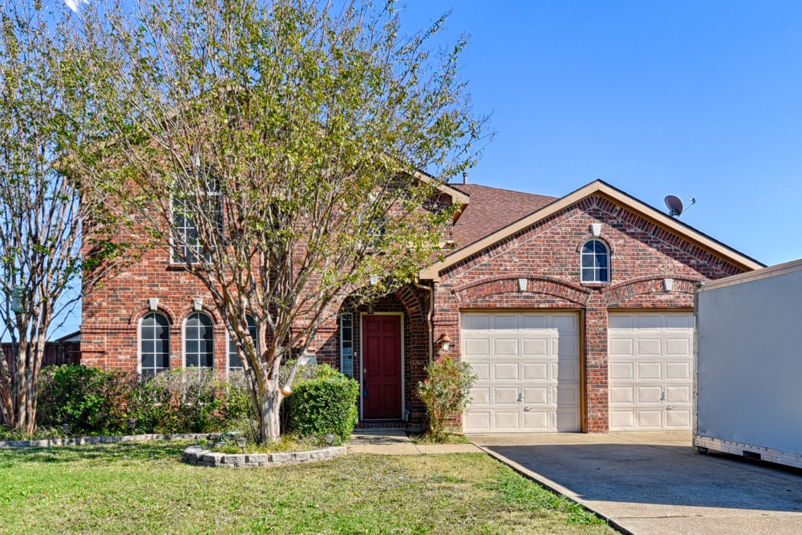 802 Banbury Court Mesquite TX 75181