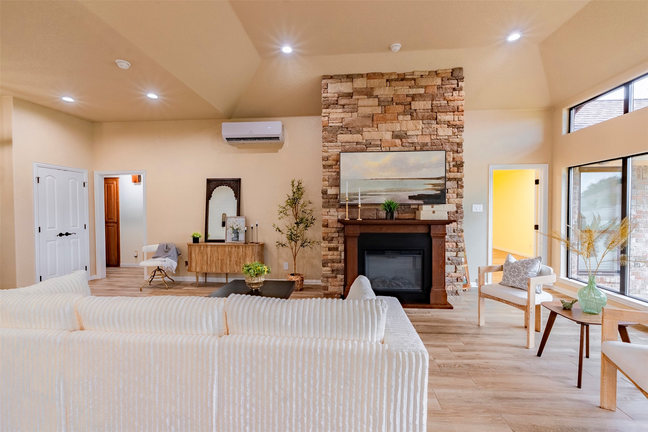 2325 River Road Granbury TX 76048