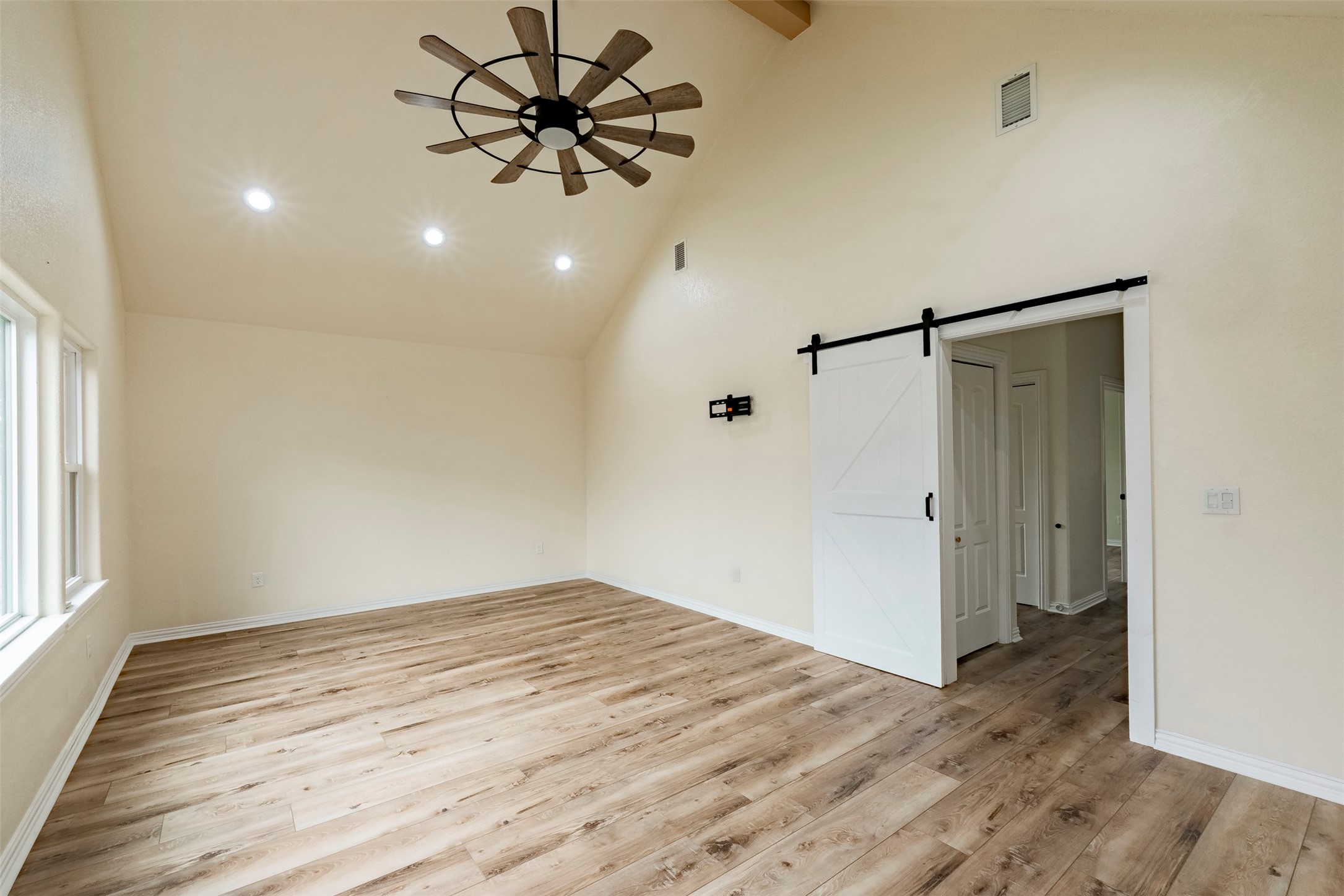 2325 River Road Granbury TX 76048