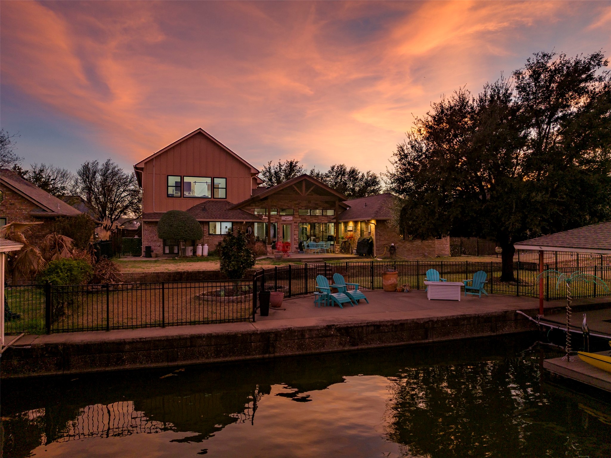 2325 River Road Granbury TX 76048