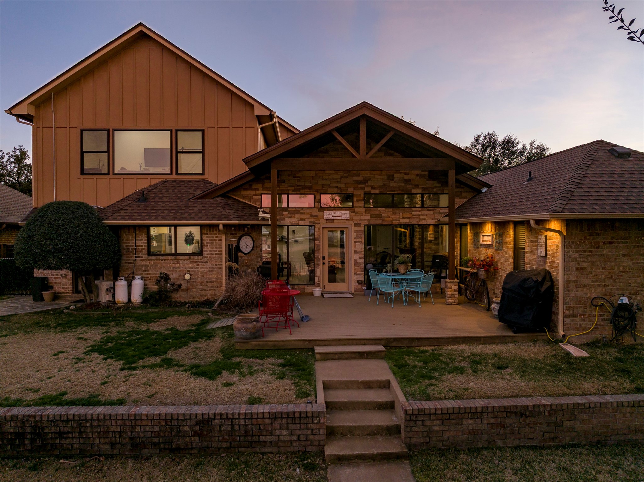 2325 River Road Granbury TX 76048
