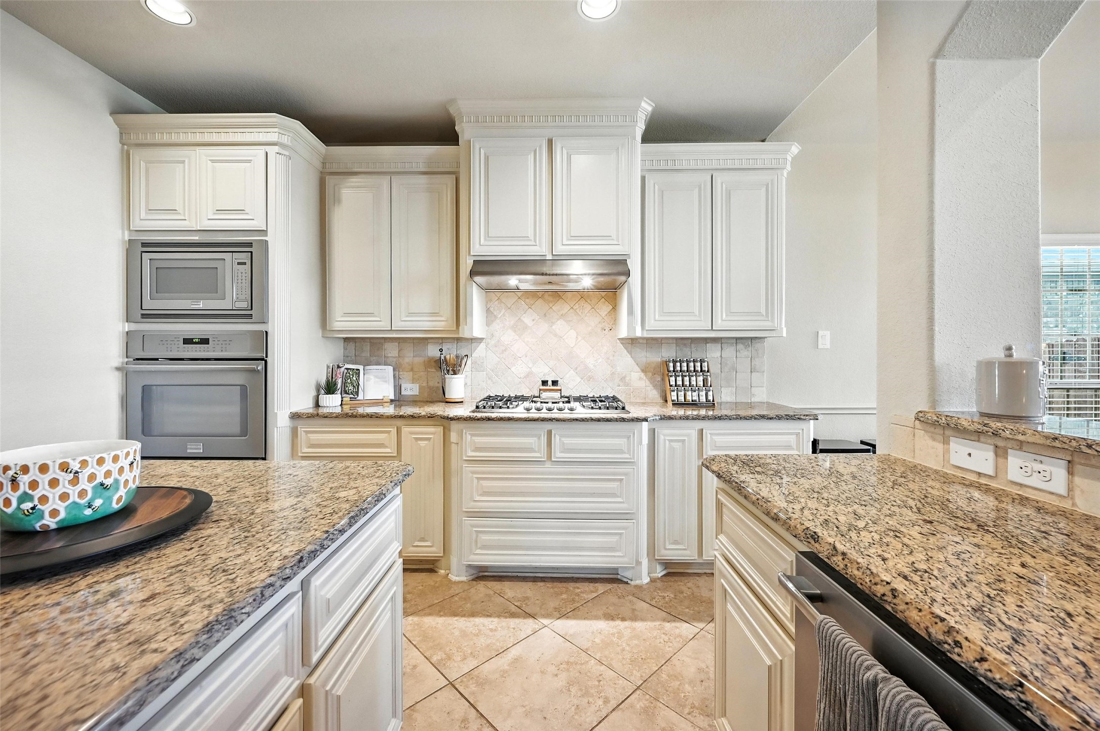 6153 Gibbons Creek Street Fort Worth TX 76179