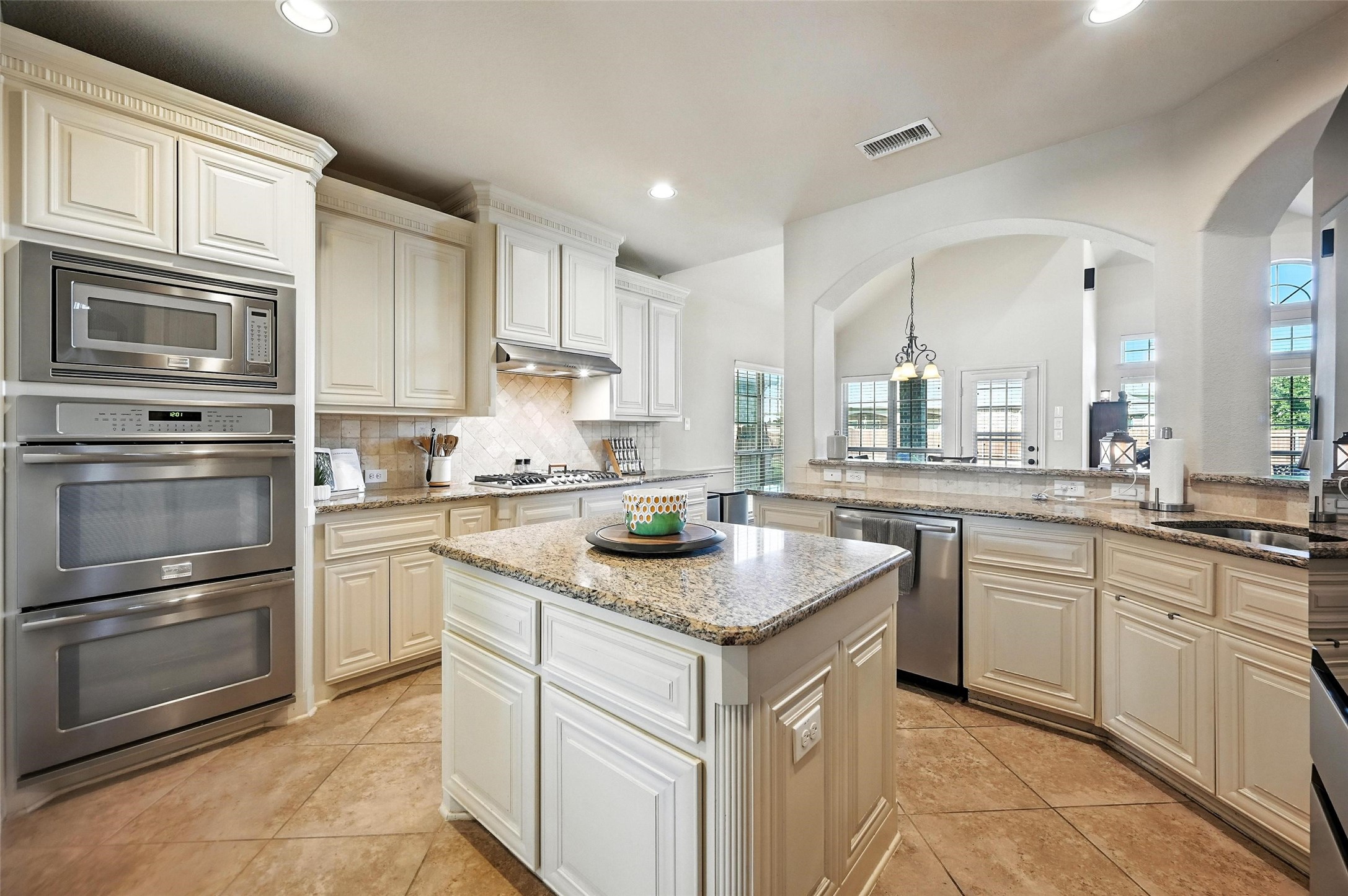 6153 Gibbons Creek Street Fort Worth TX 76179