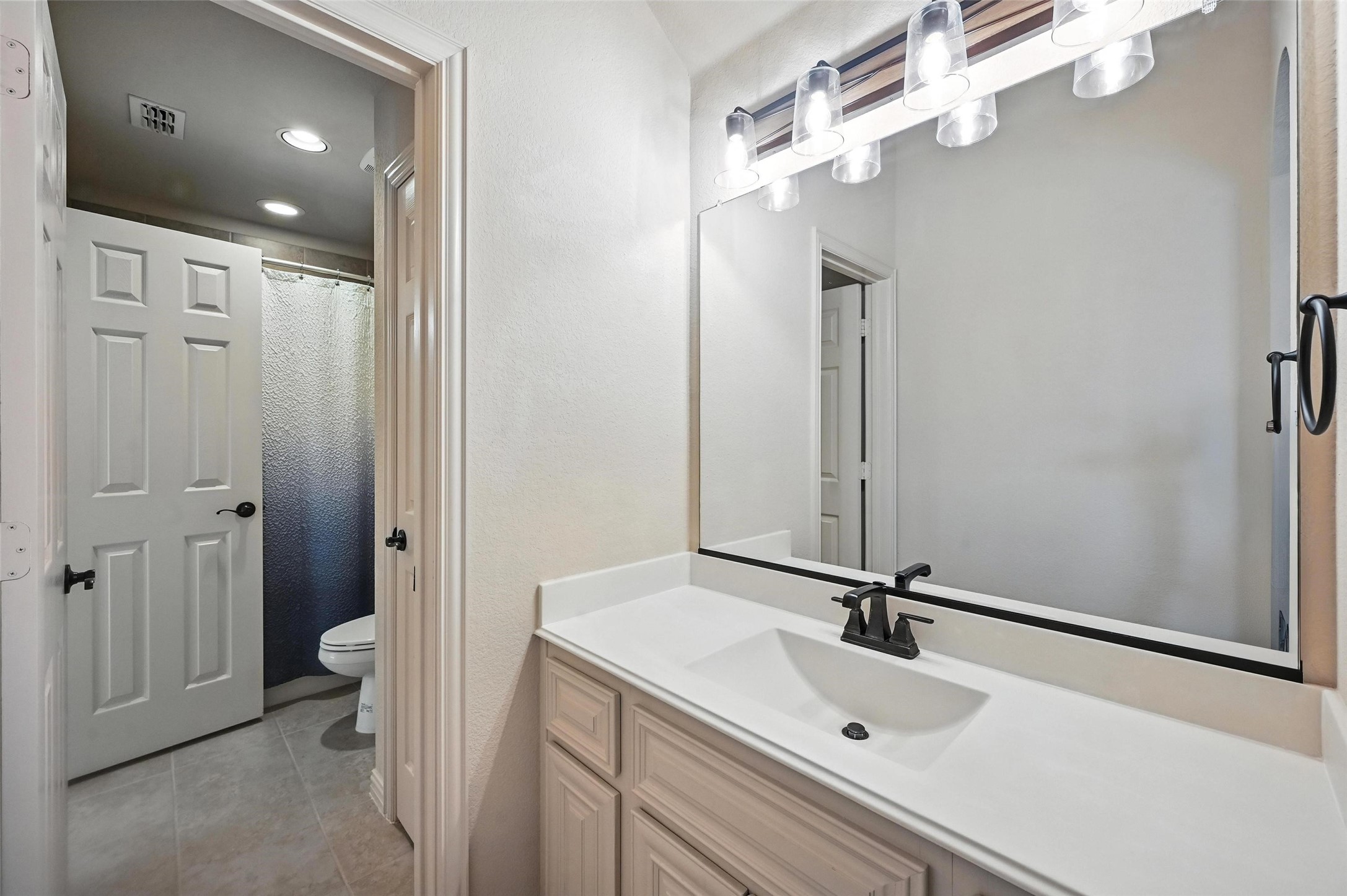 6153 Gibbons Creek Street Fort Worth TX 76179