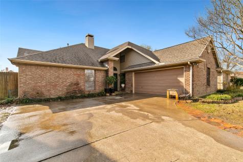 320 Clear Springs Drive Mesquite TX 75150