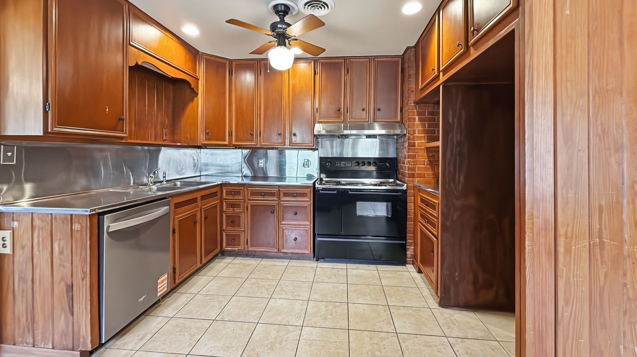 700 Park Street Gatesville TX 76528