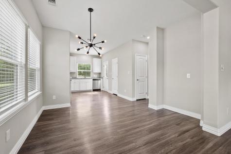 514 W Hull Street Denison TX 75020