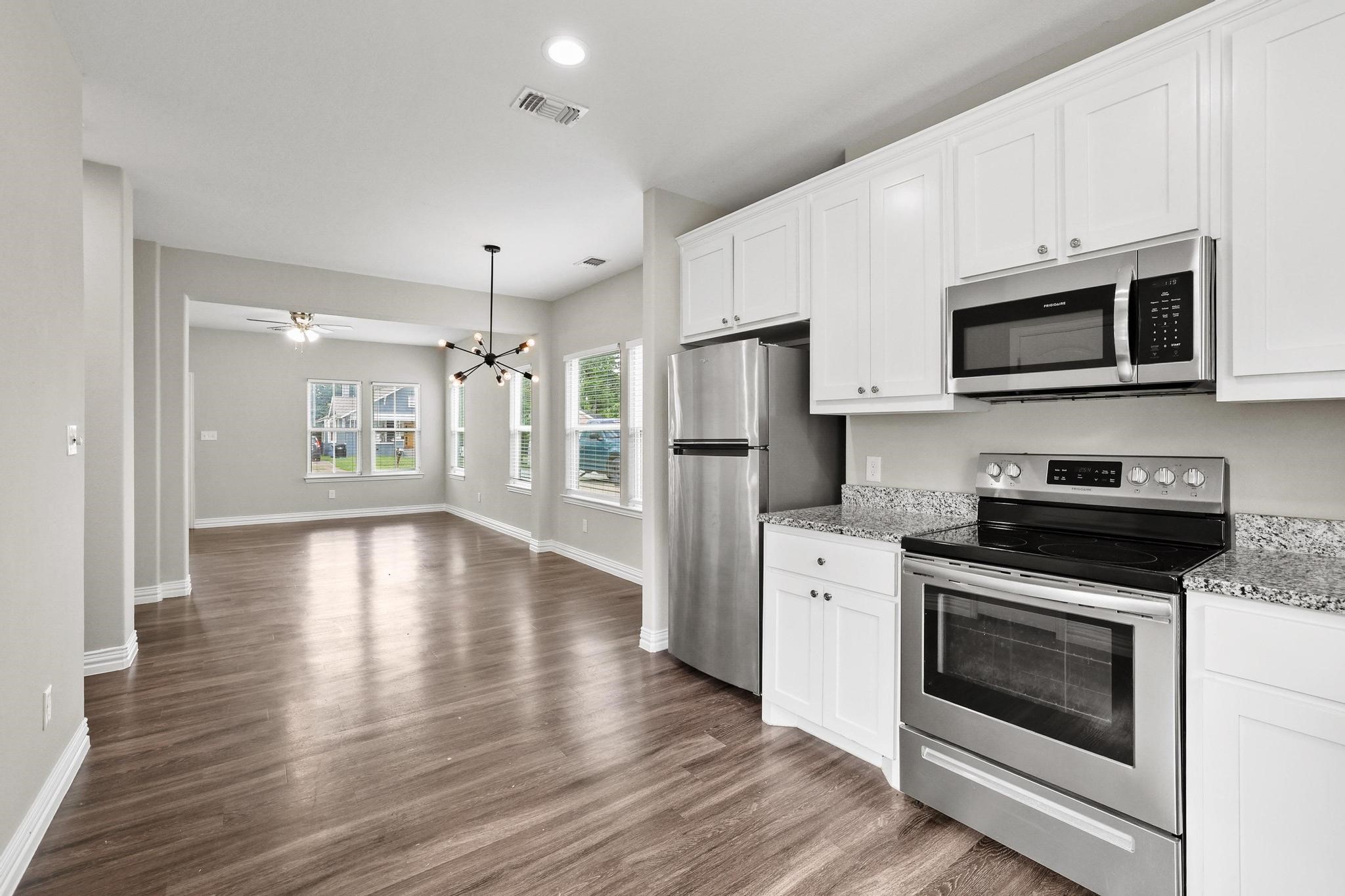 514 W Hull Street Denison TX 75020