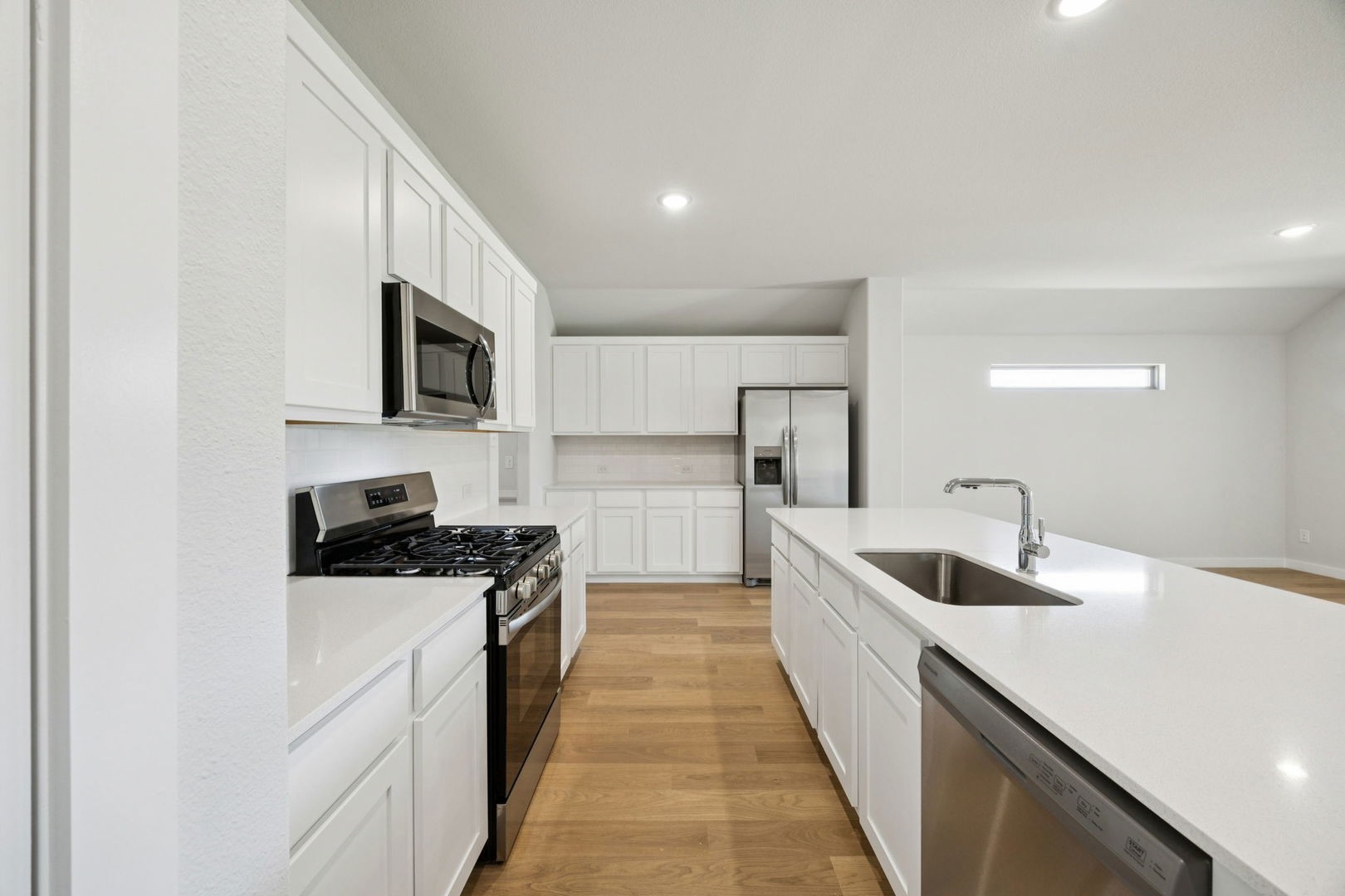 6660 Coyote Valley Trail Crowley TX 76036