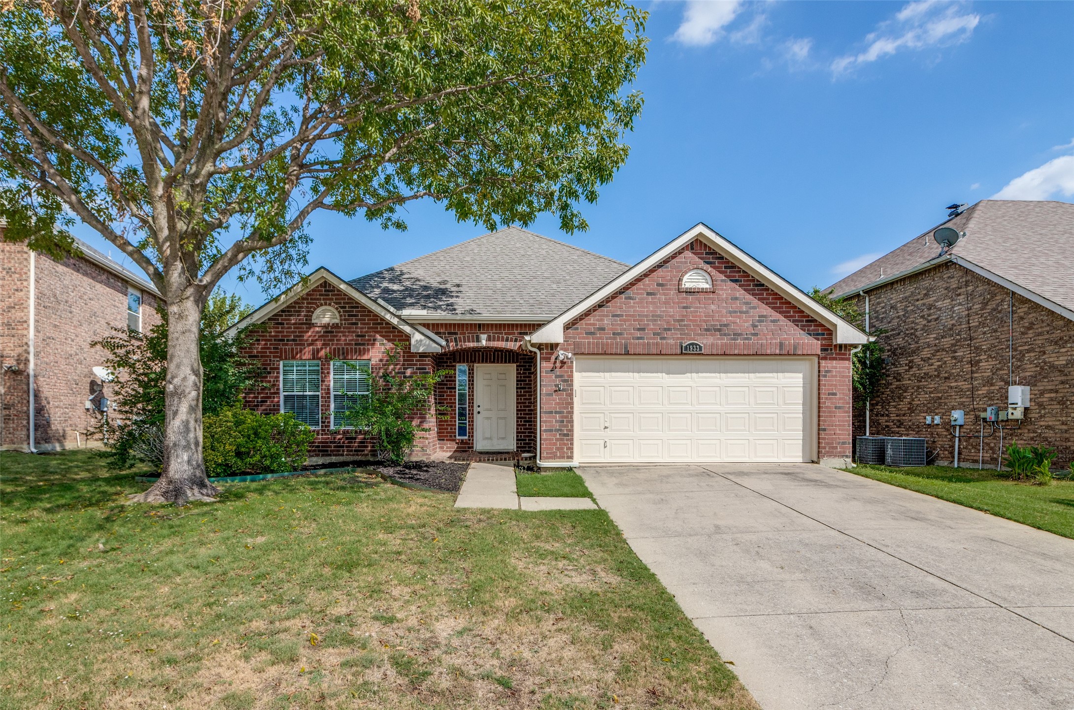 1933 Bradford Pear Square Little Elm TX 75068