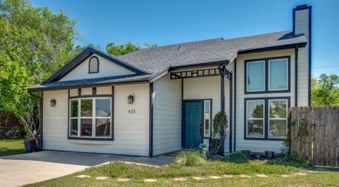 401 N Sierra Trail Pilot Point TX 76258