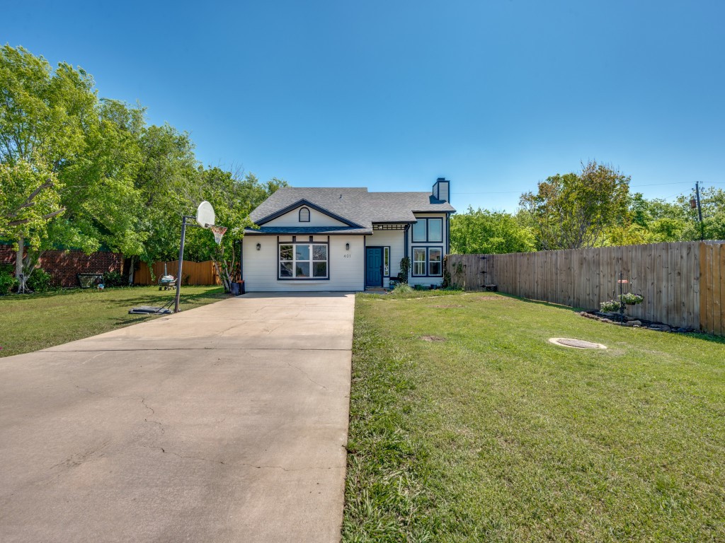 401 N Sierra Trail Pilot Point TX 76258