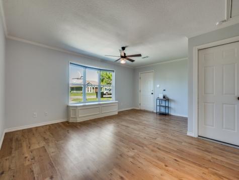 401 N Sierra Trail Pilot Point TX 76258