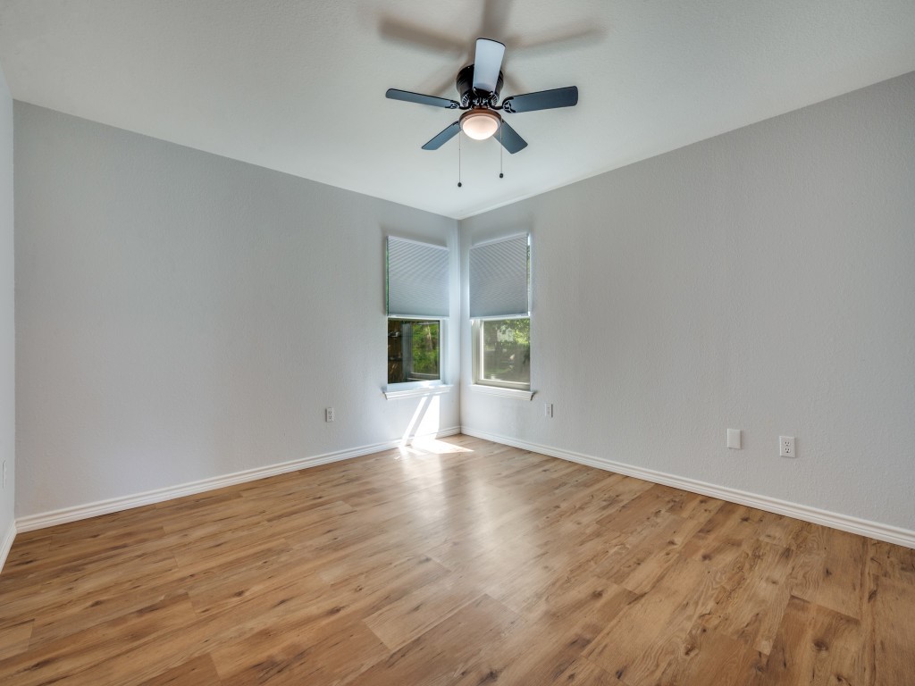 401 N Sierra Trail Pilot Point TX 76258