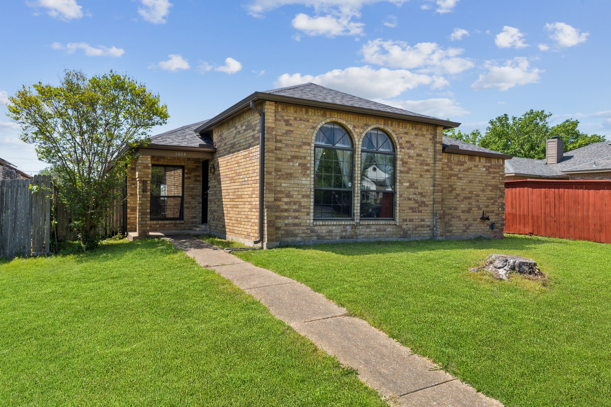 1004 Paintbrush Street Mesquite TX 75149