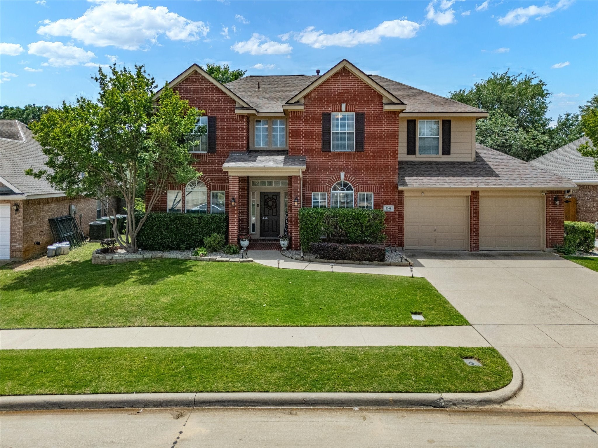 2308 Denham Drive Arlington TX 76001