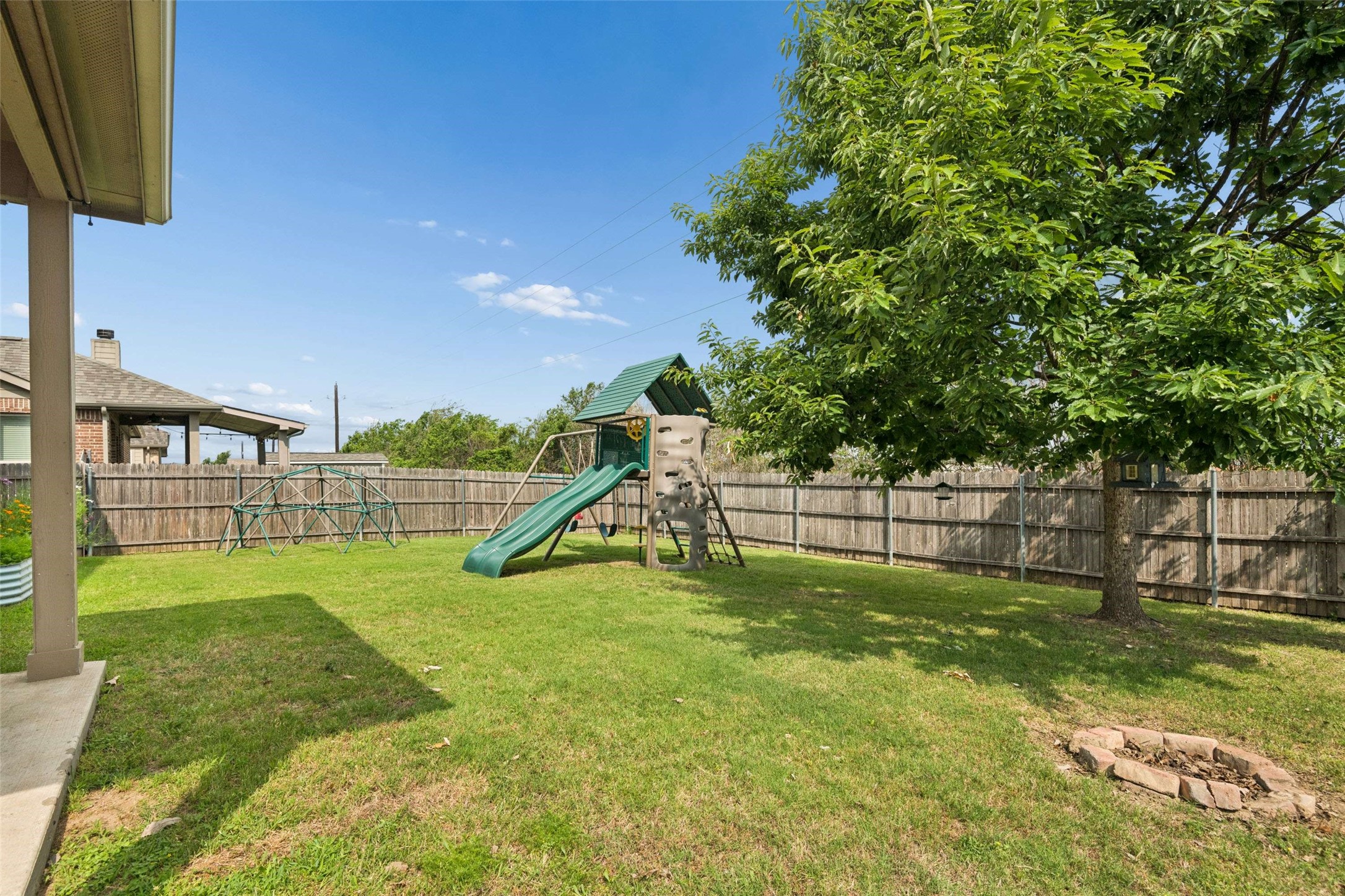 417 Peach Lane Burleson TX 76028