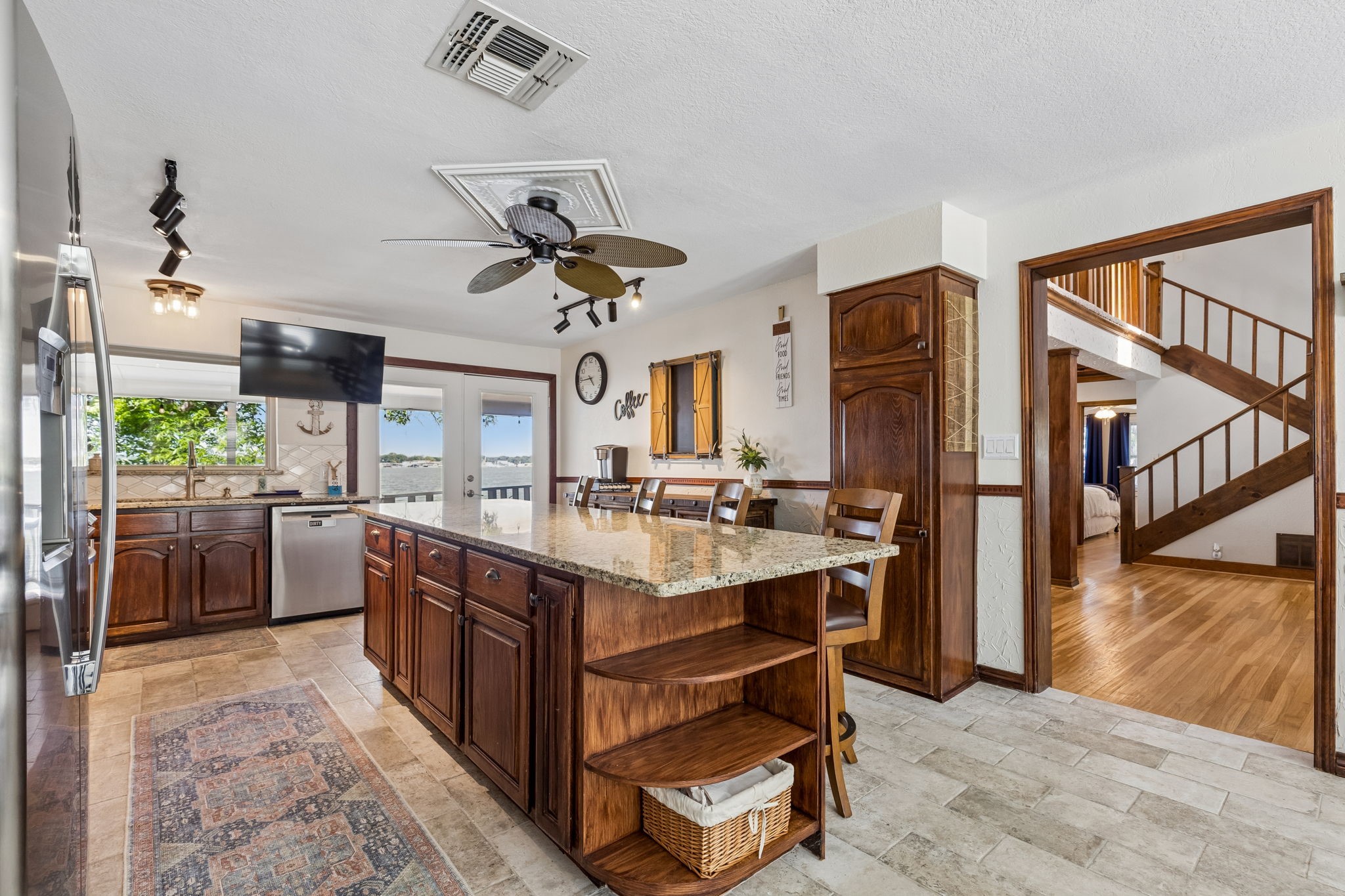 12310 Lake Forest Drive Azle TX 76020