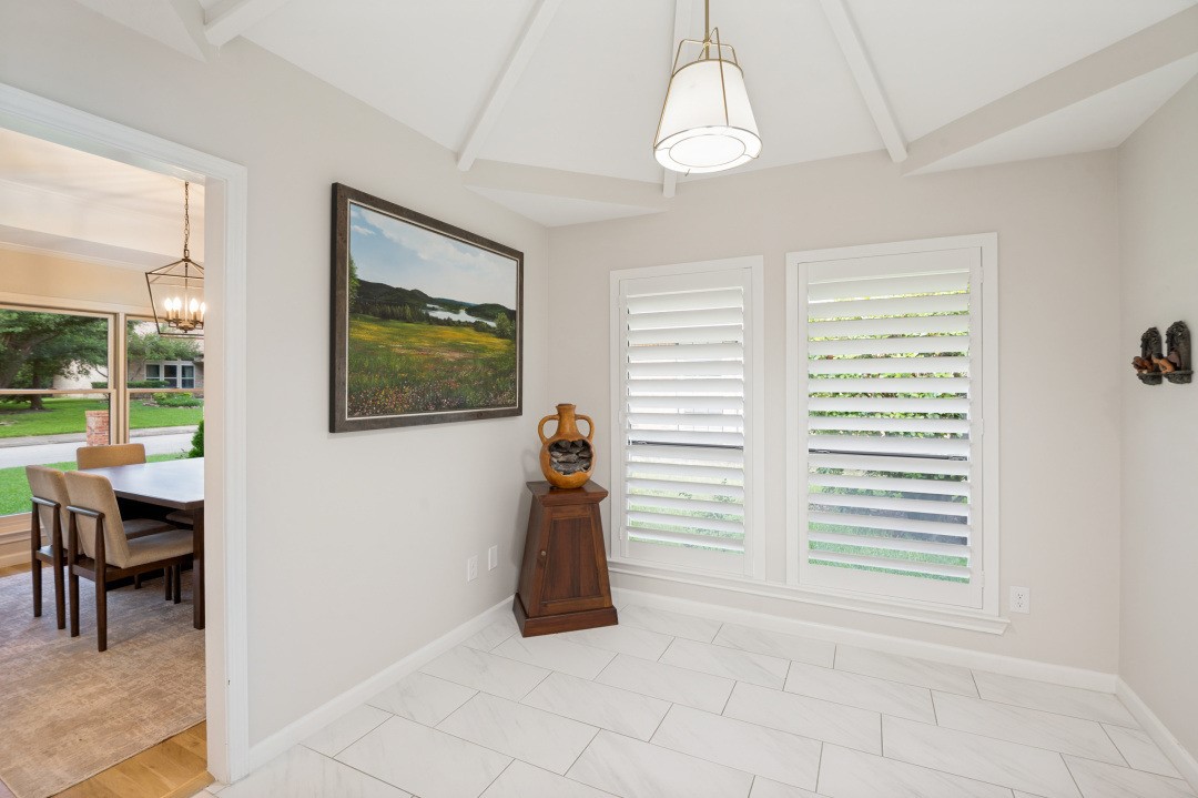 4015 Lawngate Drive Dallas TX 75287