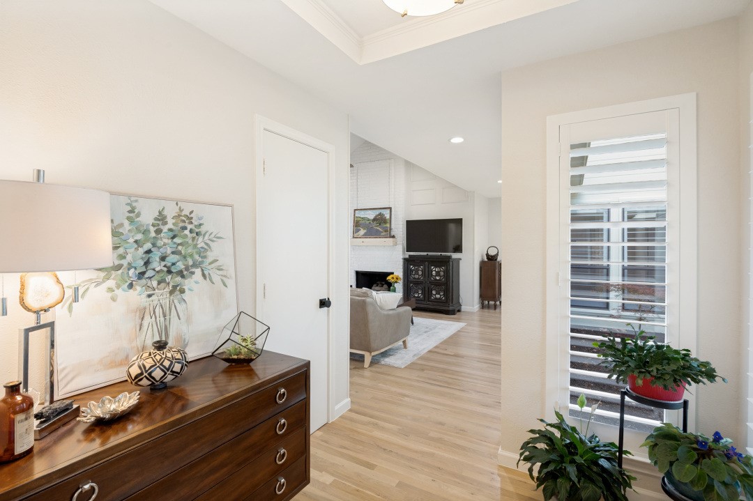 4015 Lawngate Drive Dallas TX 75287