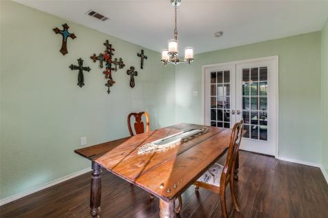 7125 Woodhinge Drive Benbrook TX 76126