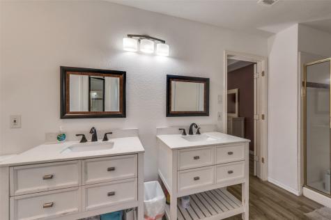 7125 Woodhinge Drive Benbrook TX 76126