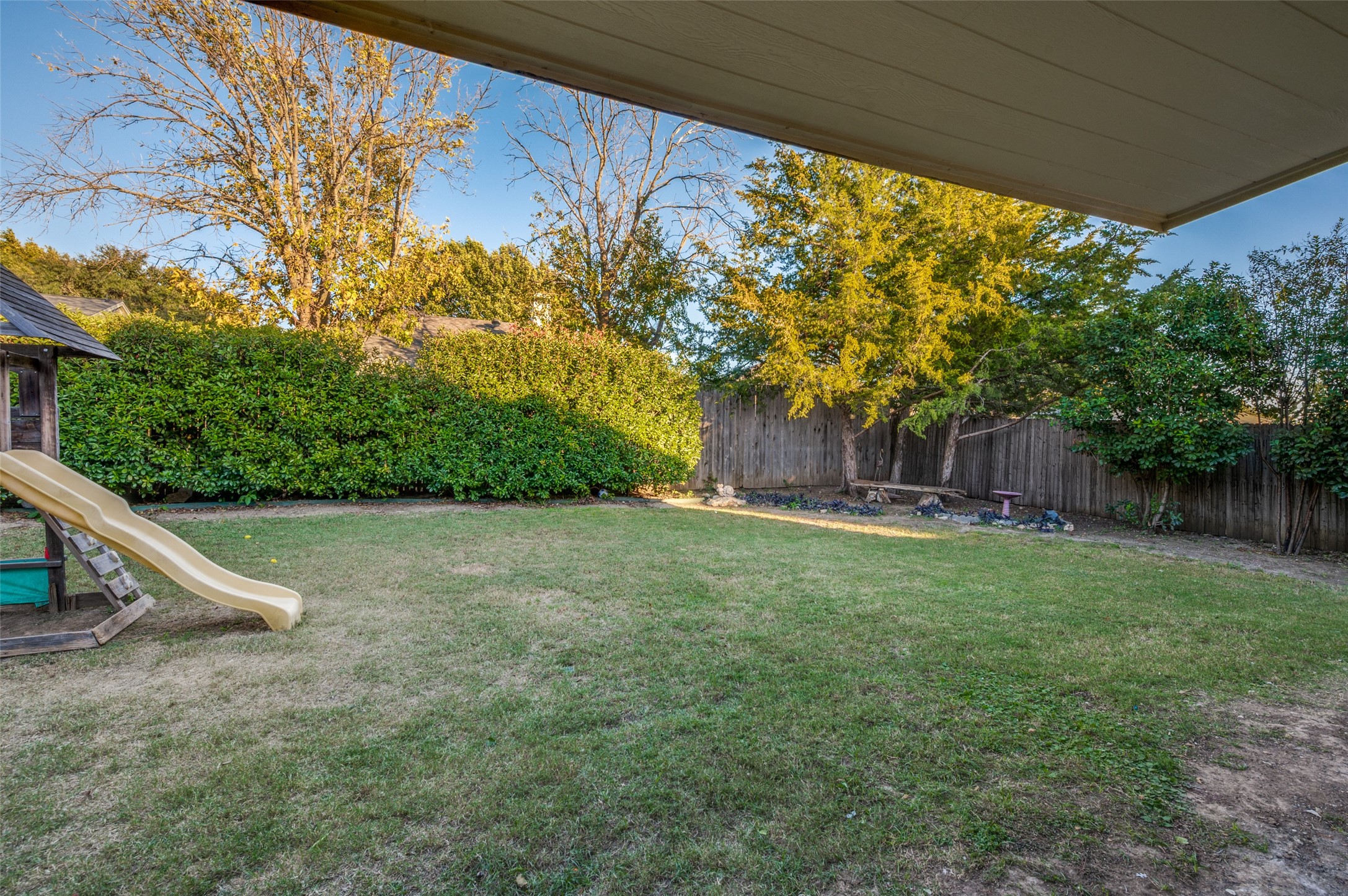 7125 Woodhinge Drive Benbrook TX 76126