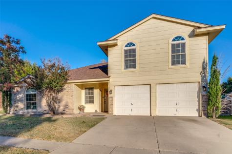 7125 Woodhinge Drive Benbrook TX 76126