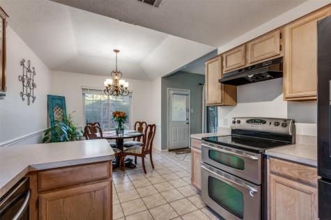 7125 Woodhinge Drive Benbrook TX 76126