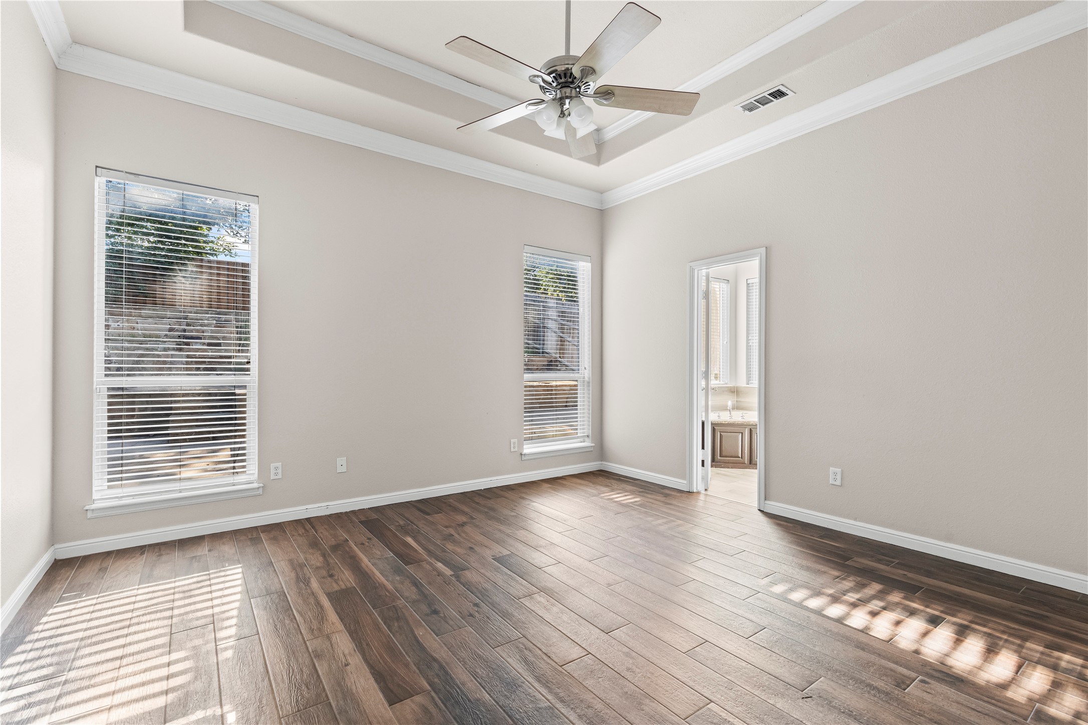 5517 Greenview Court North Richland Hills TX 76148