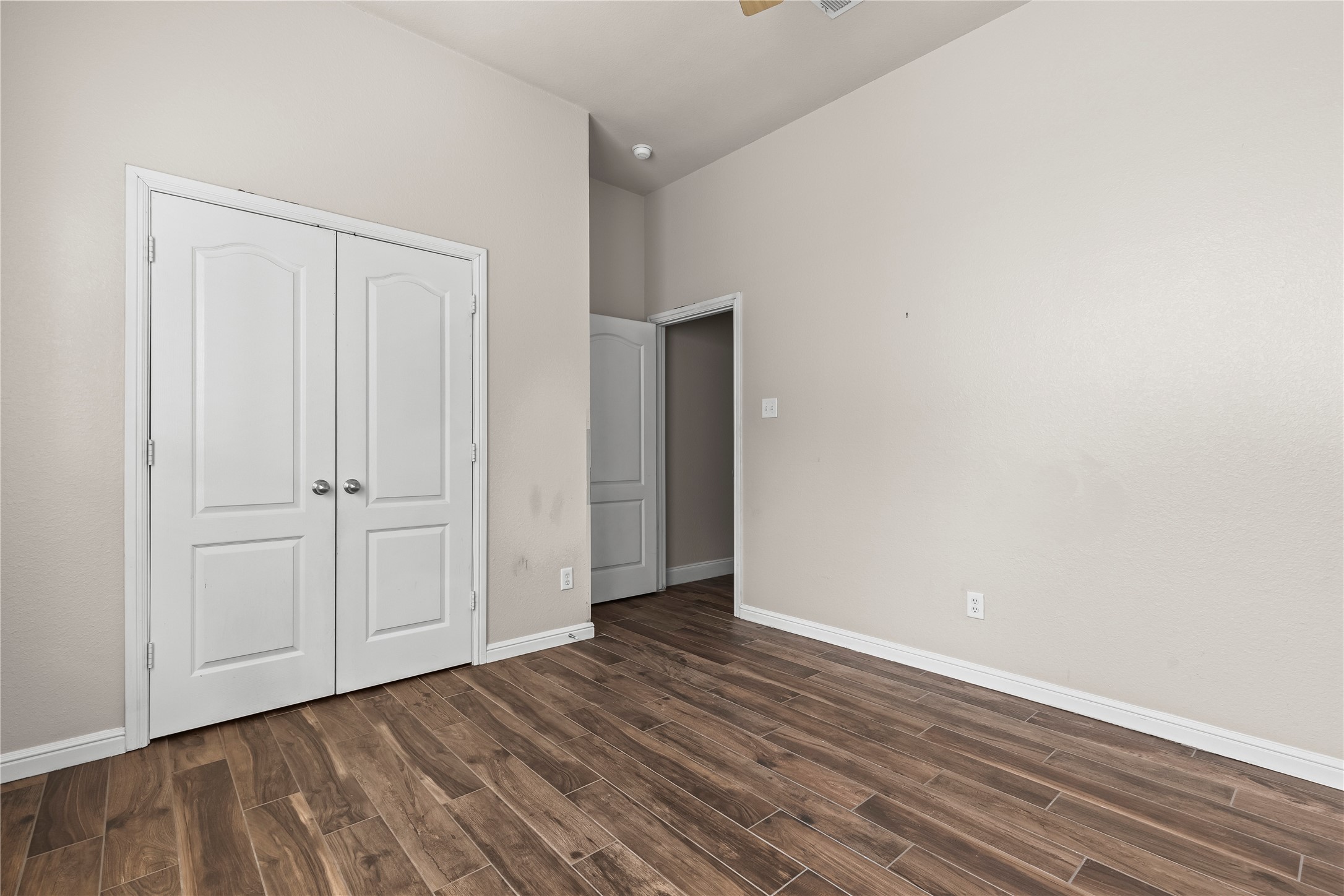 5517 Greenview Court North Richland Hills TX 76148