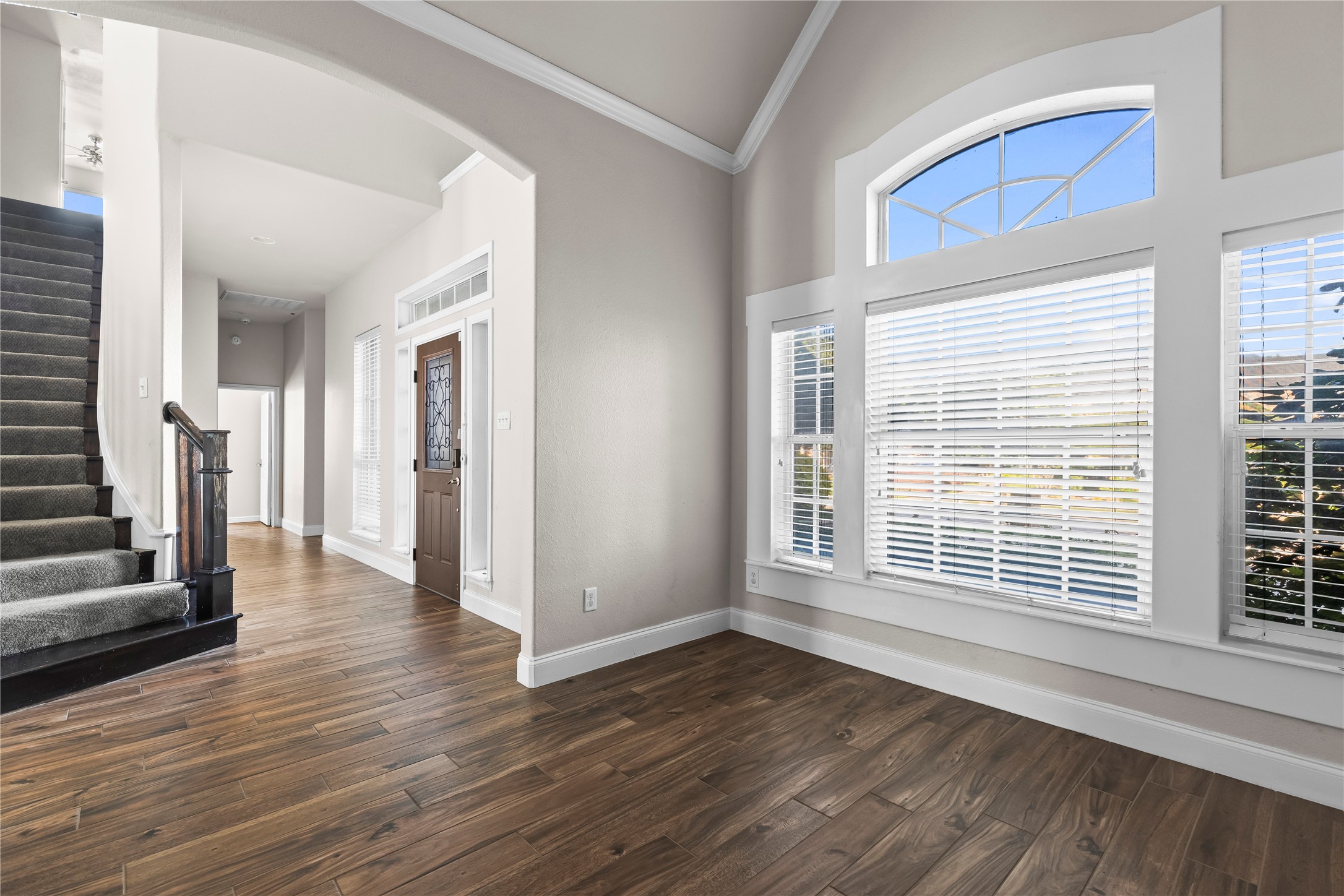 5517 Greenview Court North Richland Hills TX 76148