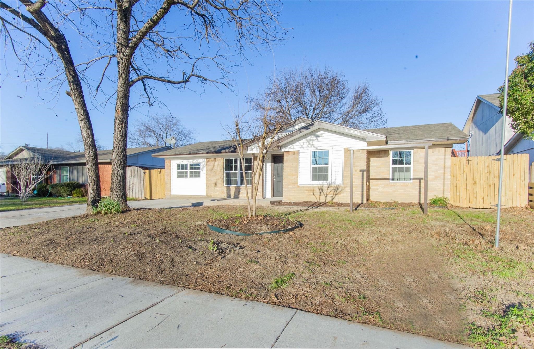 614 Curtis Drive Garland TX 75040
