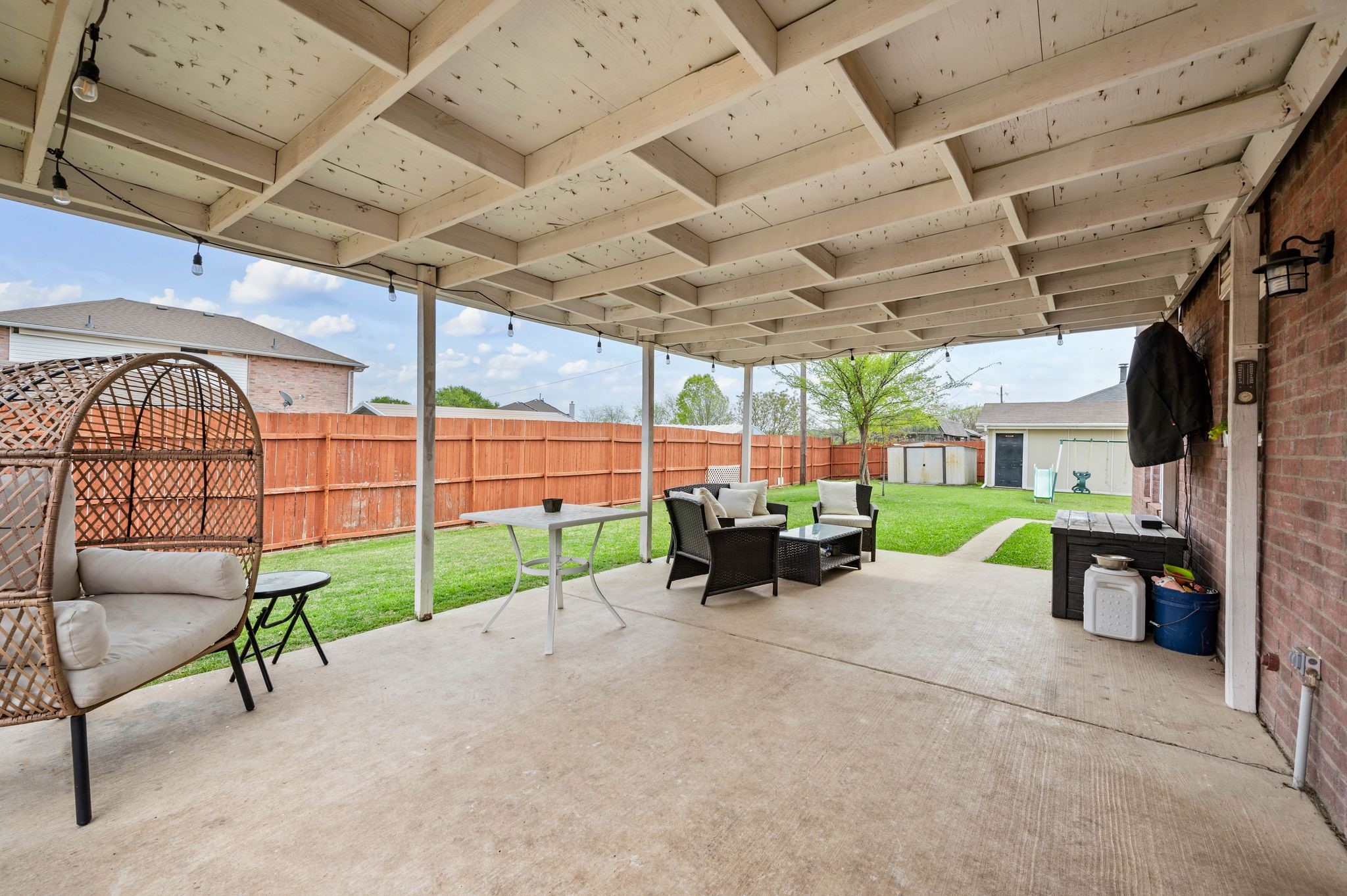 1040 Canyon Drive Justin TX 76247