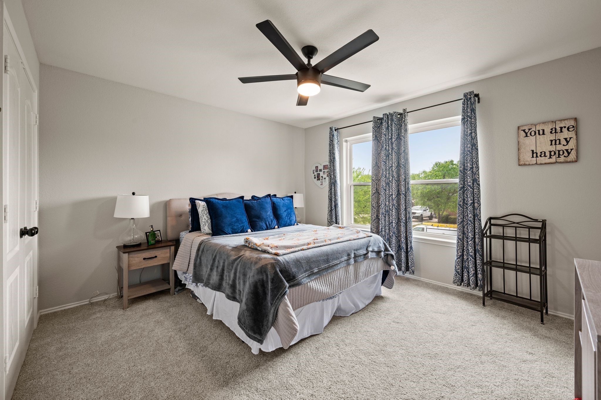 1040 Canyon Drive Justin TX 76247