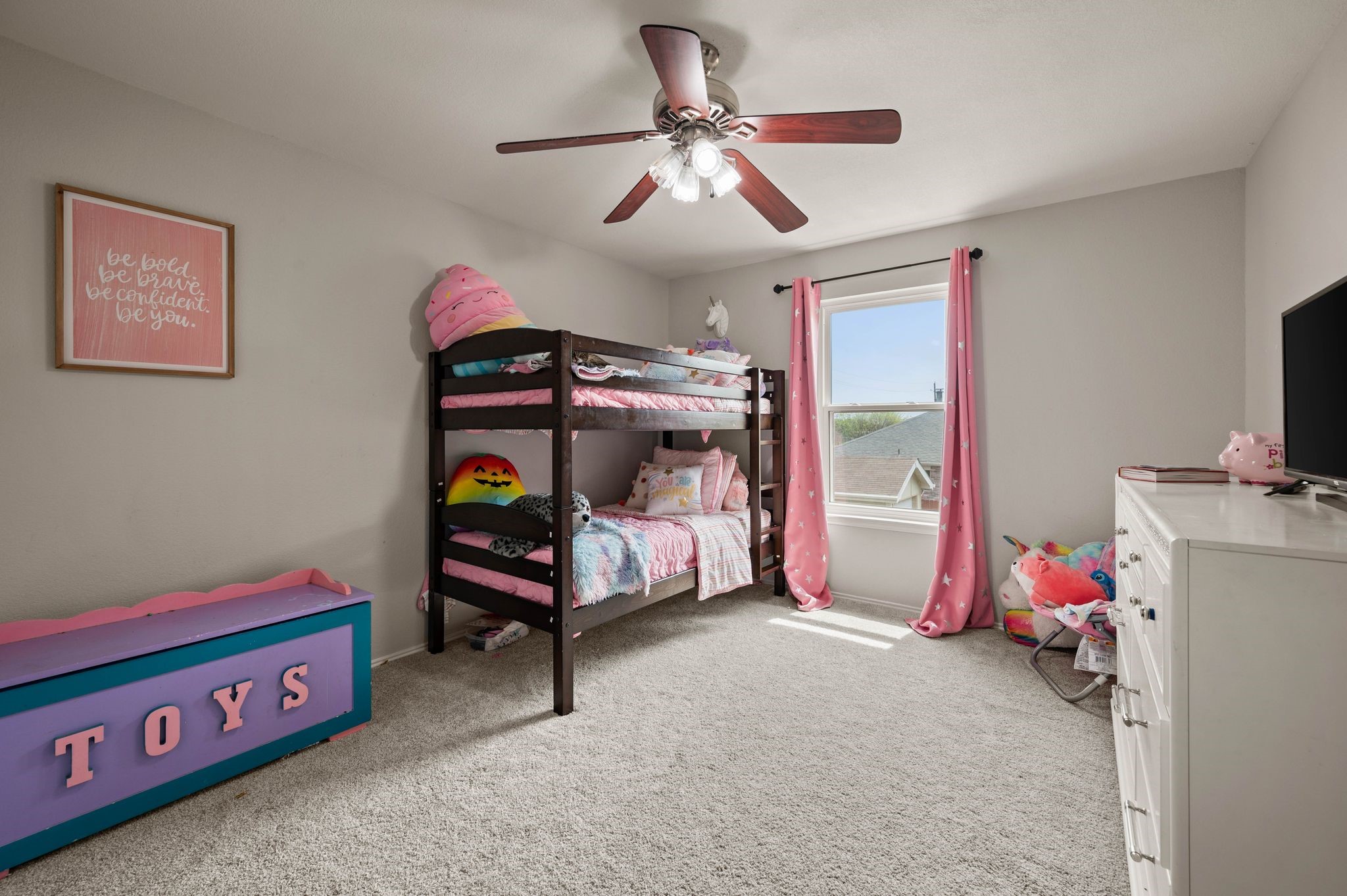 1040 Canyon Drive Justin TX 76247